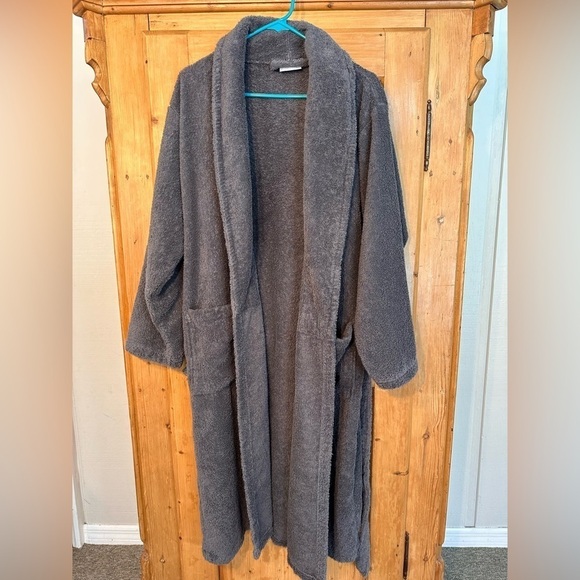 Linum Home Textiles Gray Bathrobe W/Detached Gray Sash Men’s Size Medium. - Picture 2 of 6
